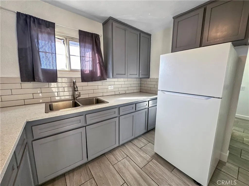 201 W Rice Street, Blythe, California 92225 home-pic-4